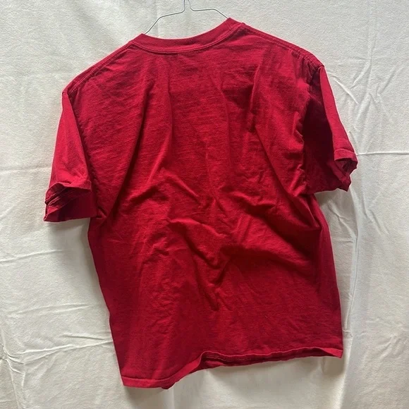 Hanes - Picture 2 of 2